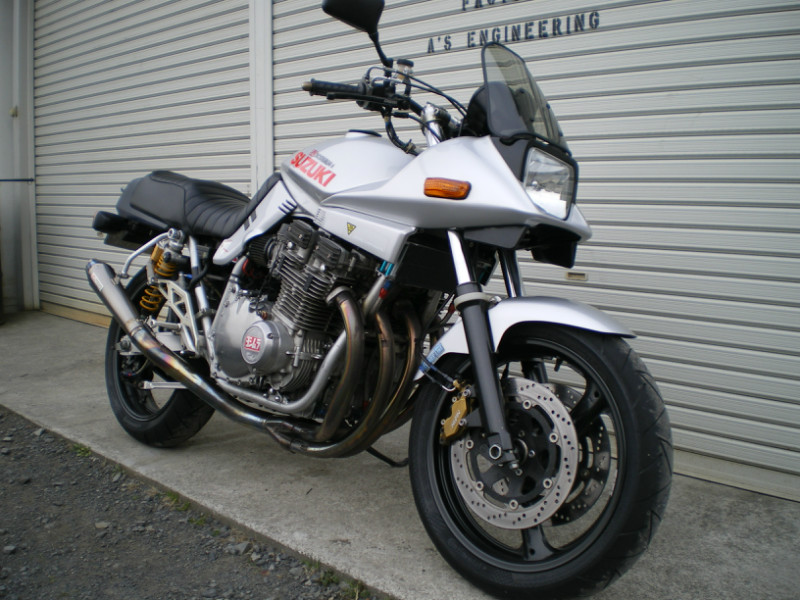 スズキ　GSX1100S　KATANA　カスタム多数