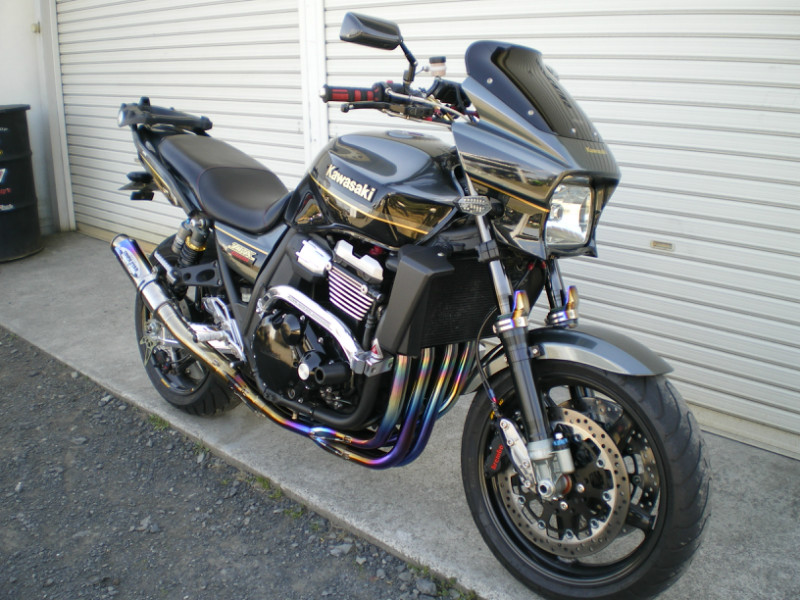 カワサキ ZRX1200　DAEG　カスタム