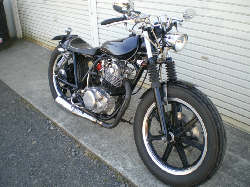 ヤマハ　SR400　カスタム　