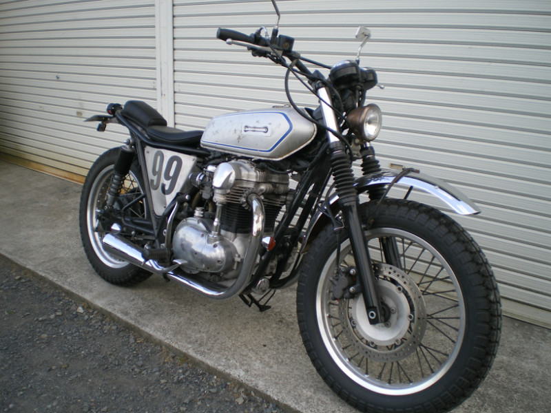 カワサキ W650　プライベーターカスタム